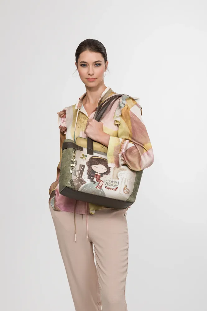 Tote Muse